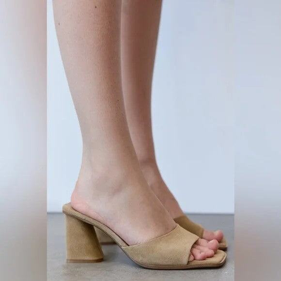 Zara Suede Heeled Sandals - 9 - Picture 8 of 8